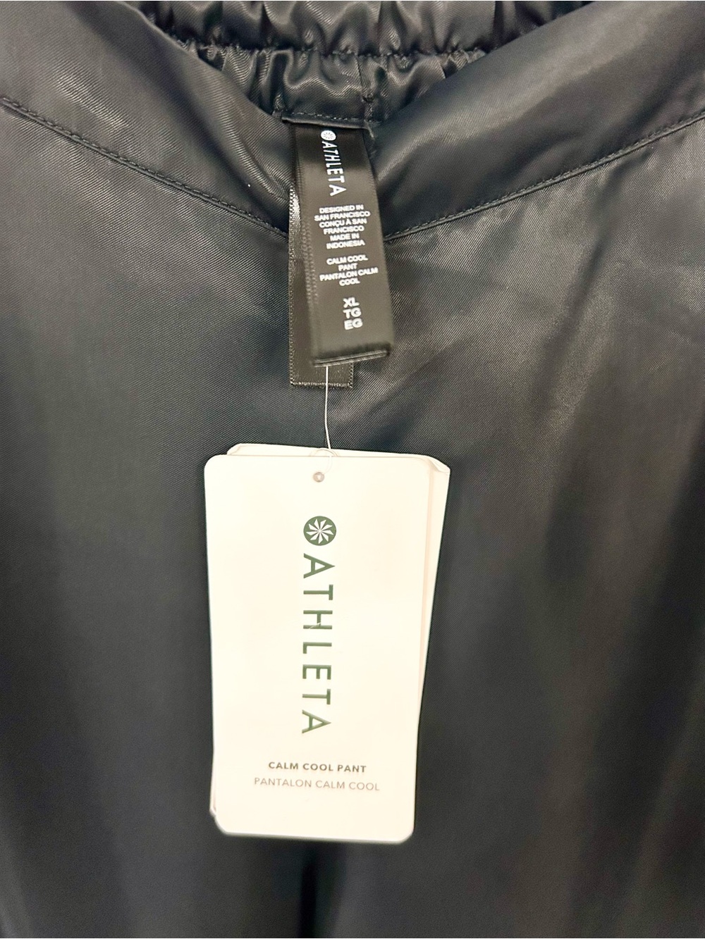 ATHLETA 🐈⬛ NWT Women’s Calm Cool Black Satin Wide Leg Pant - Athletic - Size XL - Picture 7 of 8